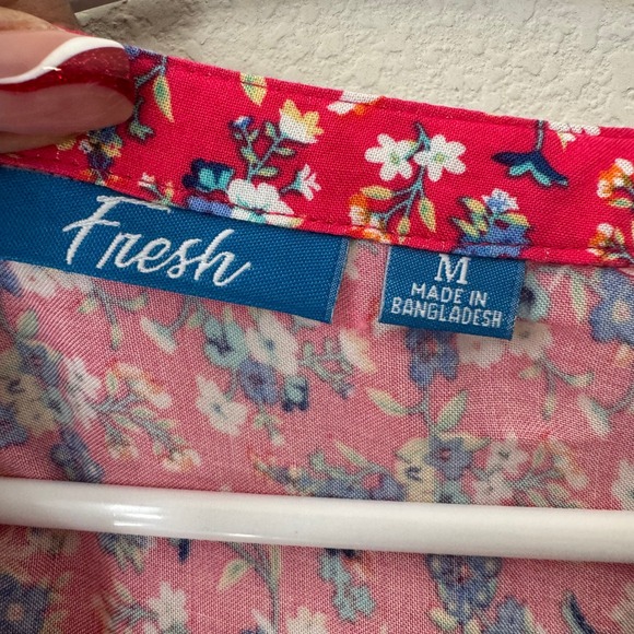 Fresh Womens Red Floral Ditsy Sleeveless Split V-Neck Button Front Blouse Size M - Picture 5 of 6